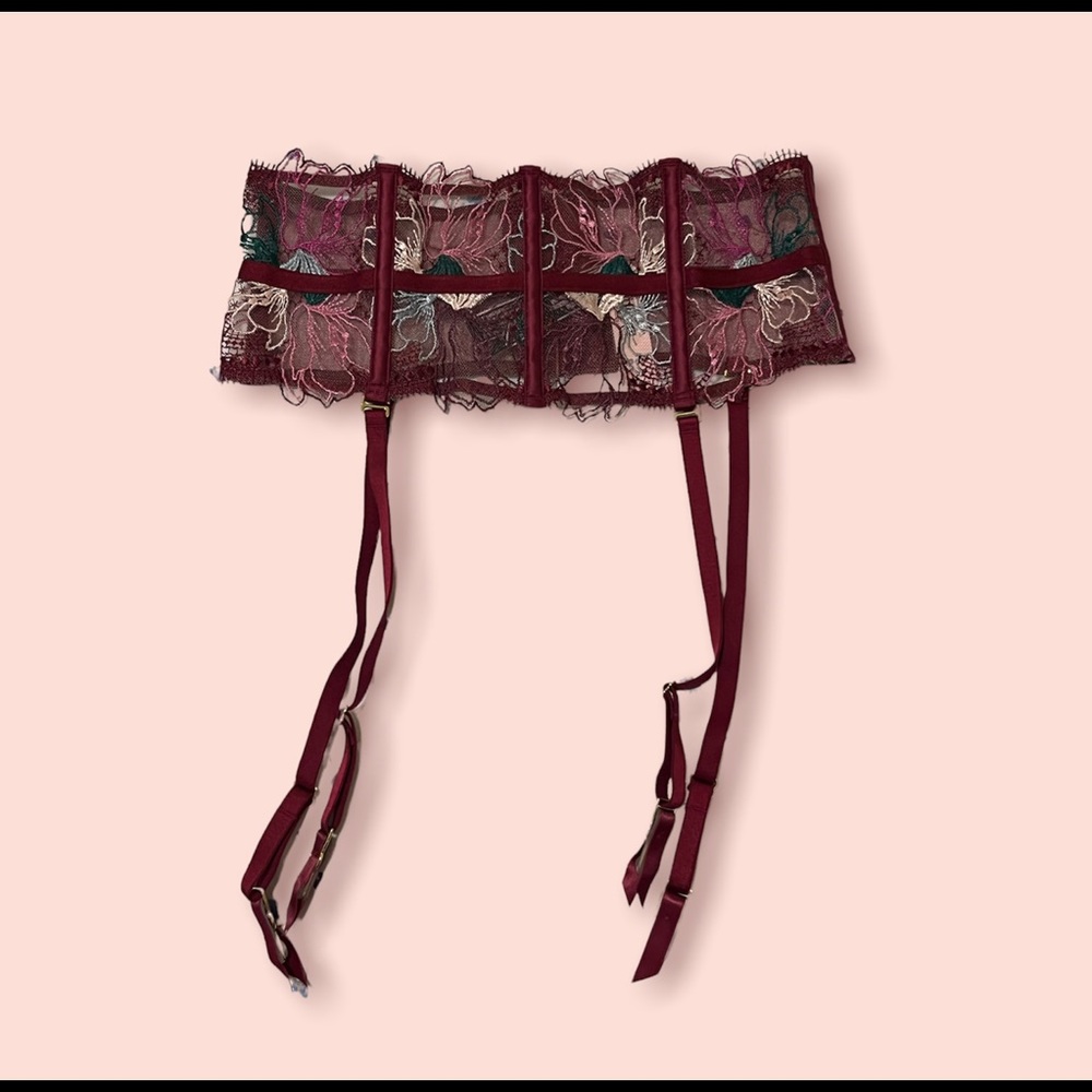 Victoria’s Secret Floral Waist Cincher